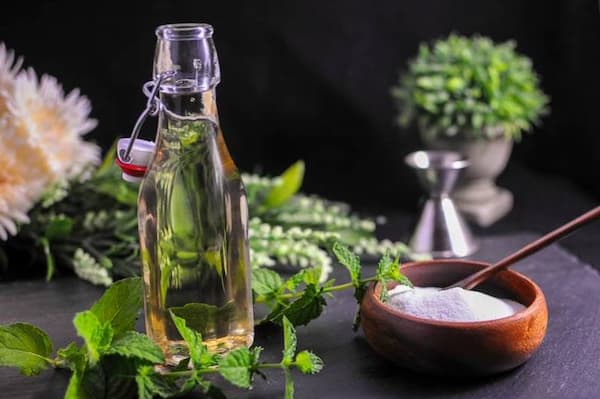 تصویر 3 از فروش عرق نعناع پامچال + قیمت خرید به صرفه